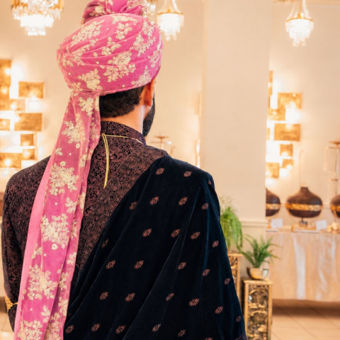 groom special facial